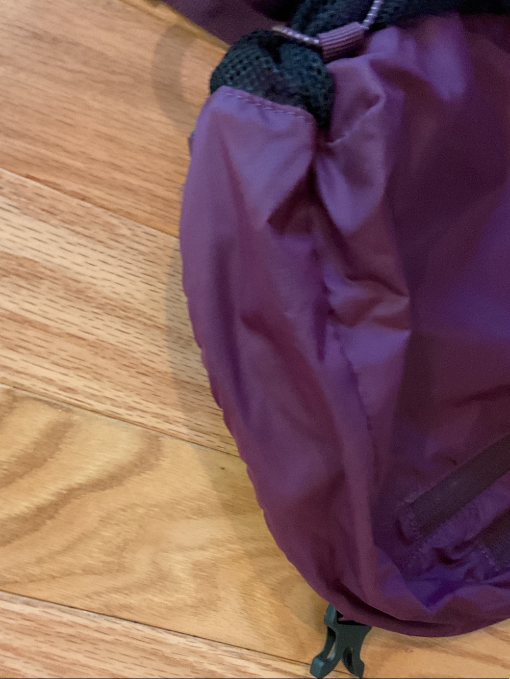 Eddie Bauer Purple Crossbody Sling Bag - Picture 7 of 12